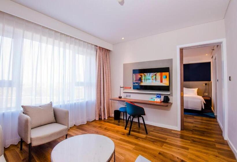 سوییت جونیور, Holiday Inn Express Yinchuan Downtown, An Ihg