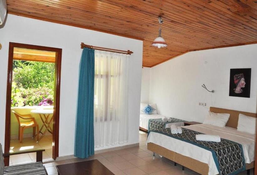 Трехместный Номер Deluxe, San Simon
