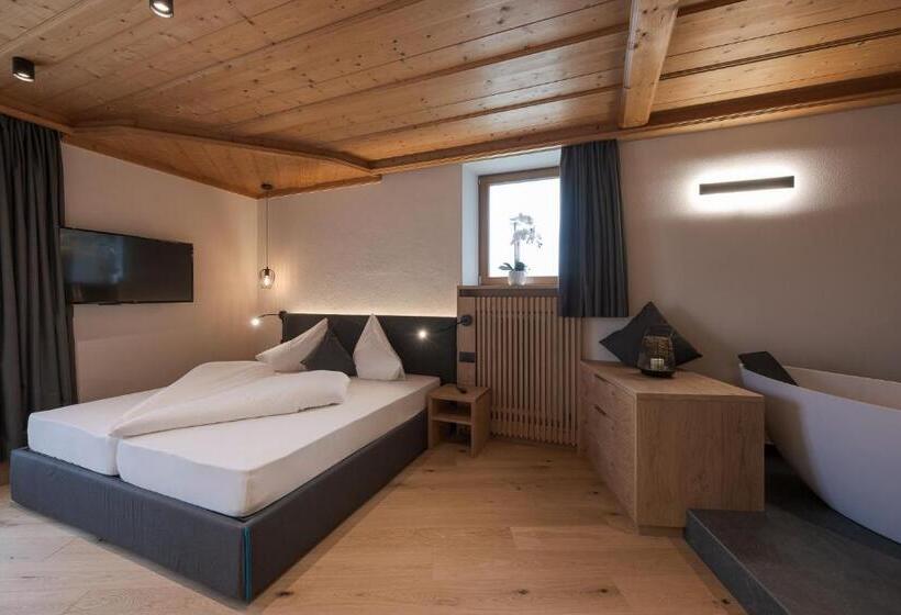 Апартаменты Superior 1 Спальня, Aparthotel Abiná Lana Höhe