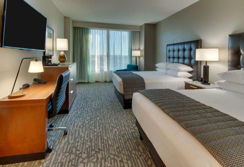 Номер Deluxe, Drury Plaza Hotel Nashville Downtown