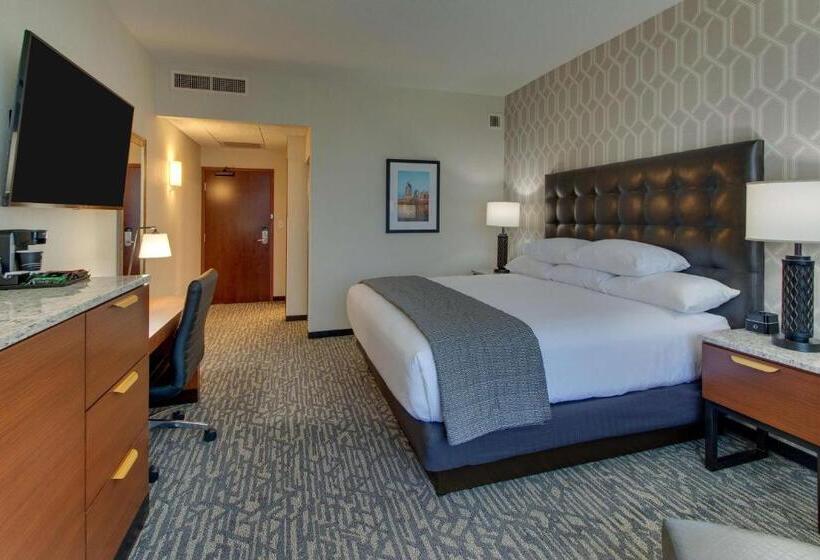 Номер Superior Кровать Кинг, Drury Plaza Hotel Nashville Downtown