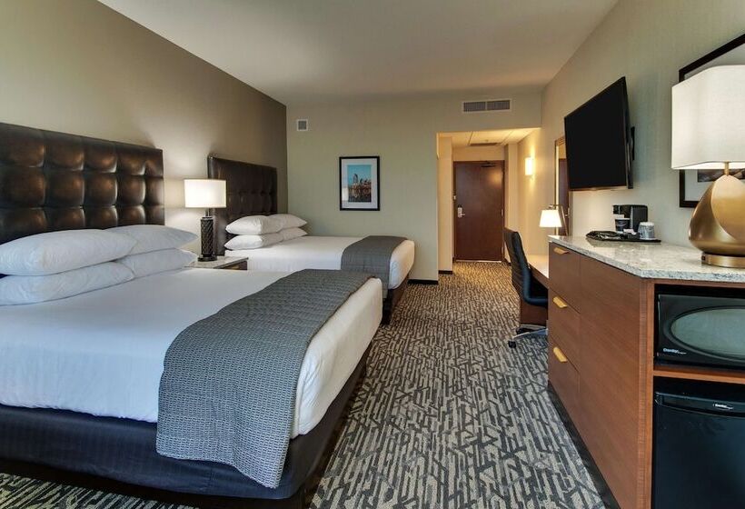 Номер Deluxe Адаптированный для Инвалидов, Drury Plaza Hotel Nashville Downtown