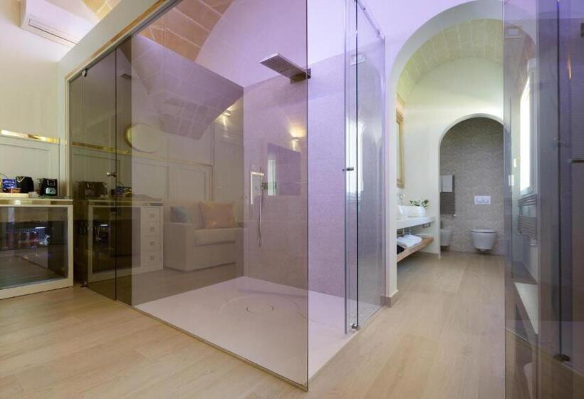 Полулюкс с Балконом, Acquaviva Suites