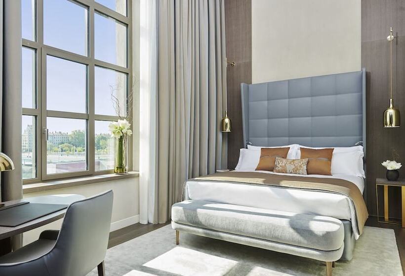 Quarto Club, Intercontinental Lyon   Hotel Dieu, An Ihg