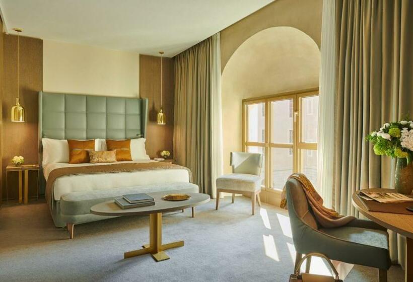 Quarto superior, Intercontinental Lyon   Hotel Dieu, An Ihg