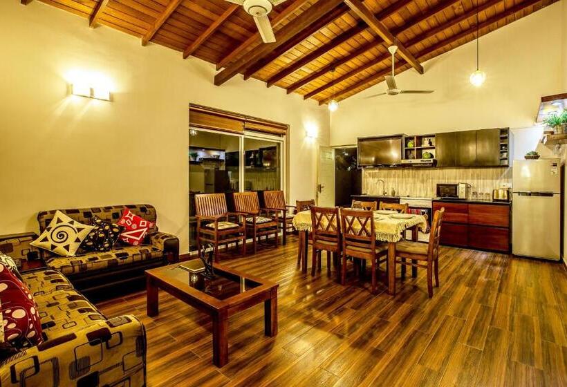 Номер Стандарт Трехместный, Temple Pond Villa Colombo
