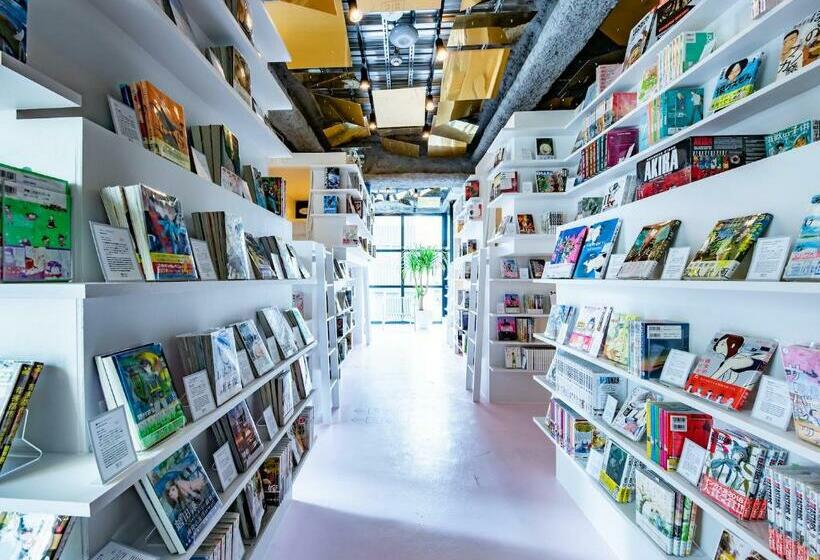Кровать в Общей Комнате, Manga Art Hotel, Tokyo