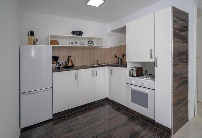 Апартаменты 1 Спальня, Designpension Traumschloss Hotel Garni