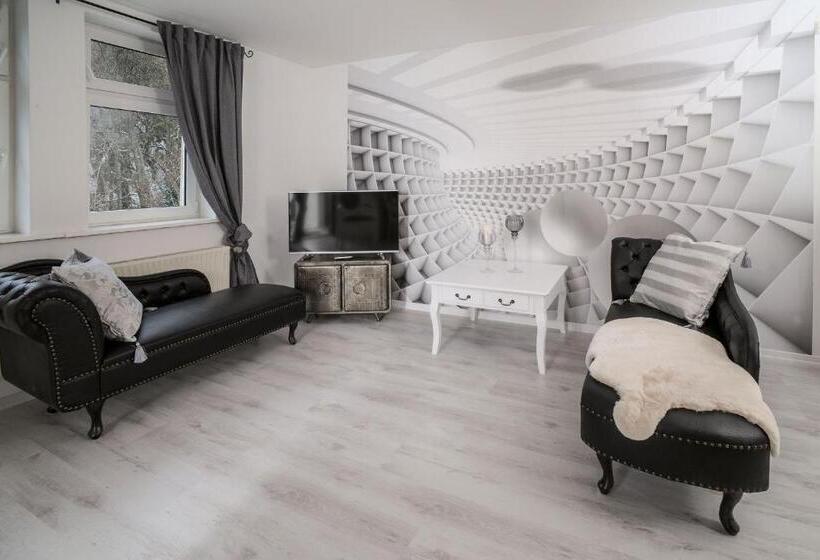 Четырехместный Номер Superior, Designpension Traumschloss Hotel Garni