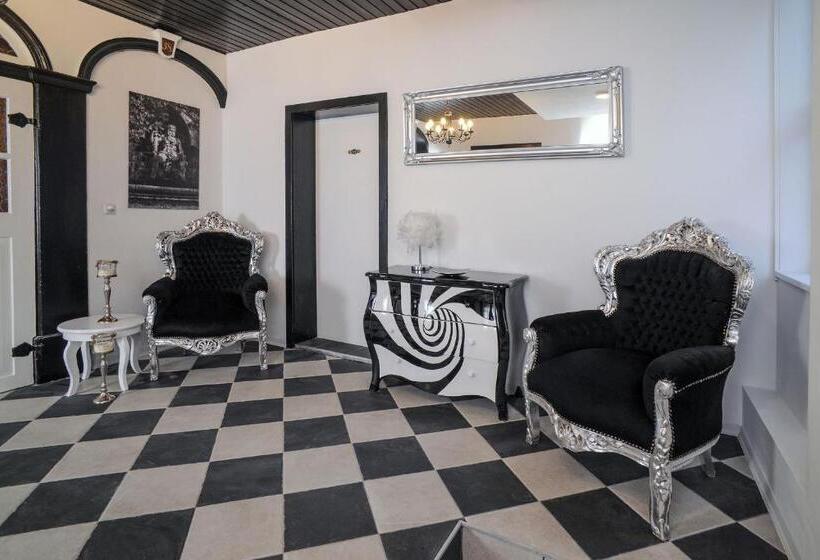 スーペリアの４人部屋, Designpension Traumschloss Hotel Garni