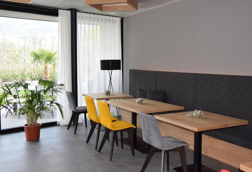 Люкс Повышенной Комфортности, Garden Suite Faselehof