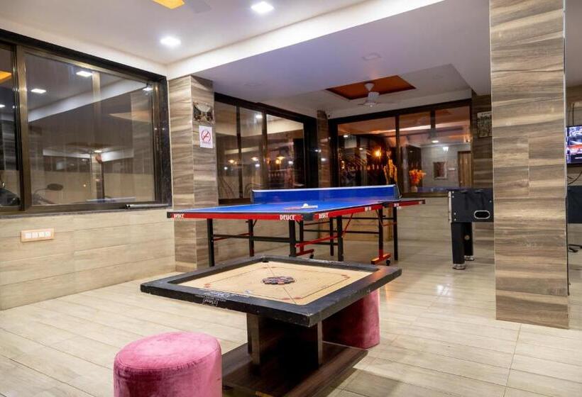 Стандартный Номер Кровать Кинг, Pooja Villa Suites Rooms And Pool, Igatpuri