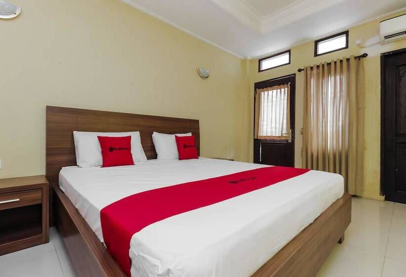 Номер Стандарт, Reddoorz Near Taman Samarendah