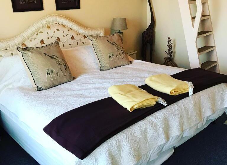 Люкс, Cycads On Sea Guest House