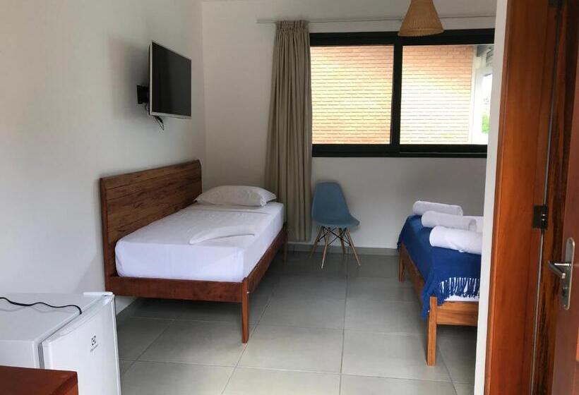 Номер Стандарт Трехместный, Nai'a Suites