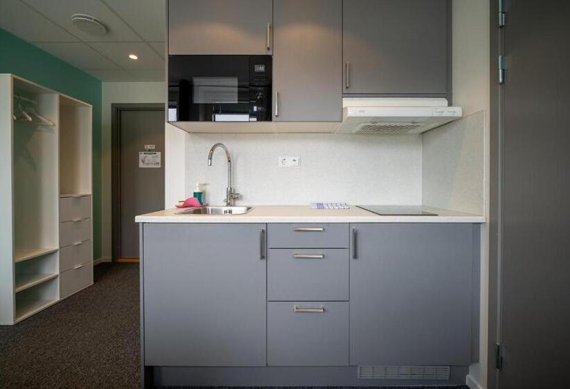 基本工作室, Stockholm Hotel Apartments Sollentuna