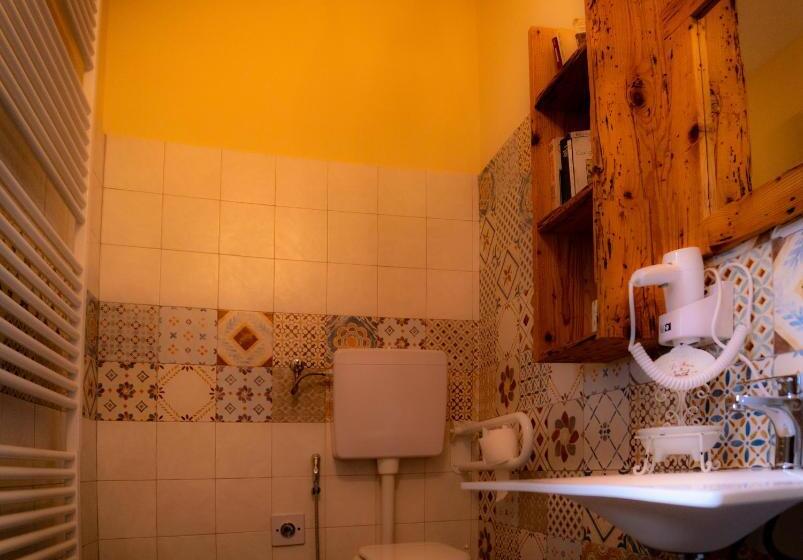 Номер Стандарт Кровать Кинг Адаптированный для Инвалидов, Agriturismo Le Capannacce Urbania
