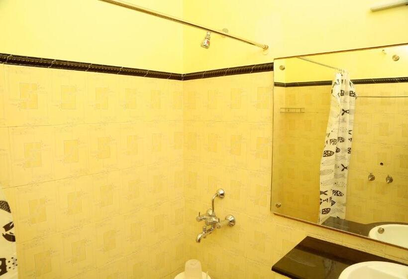 סוויטה משפחתית, Zuriel Suite Guest House