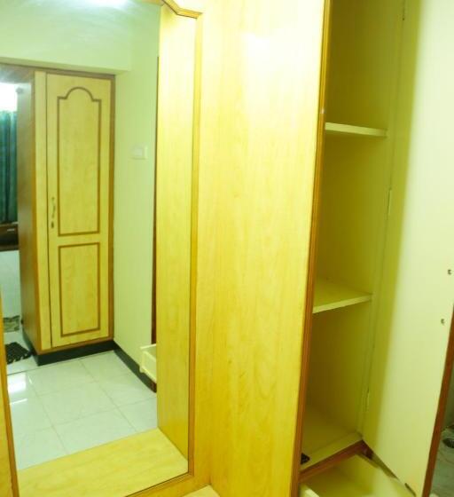 סוויטה משפחתית, Zuriel Suite Guest House