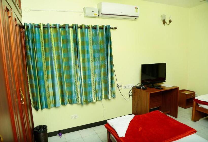 חדר סטנדרט מותאם לאדם עם מוגבלויות, Zuriel Suite Guest House