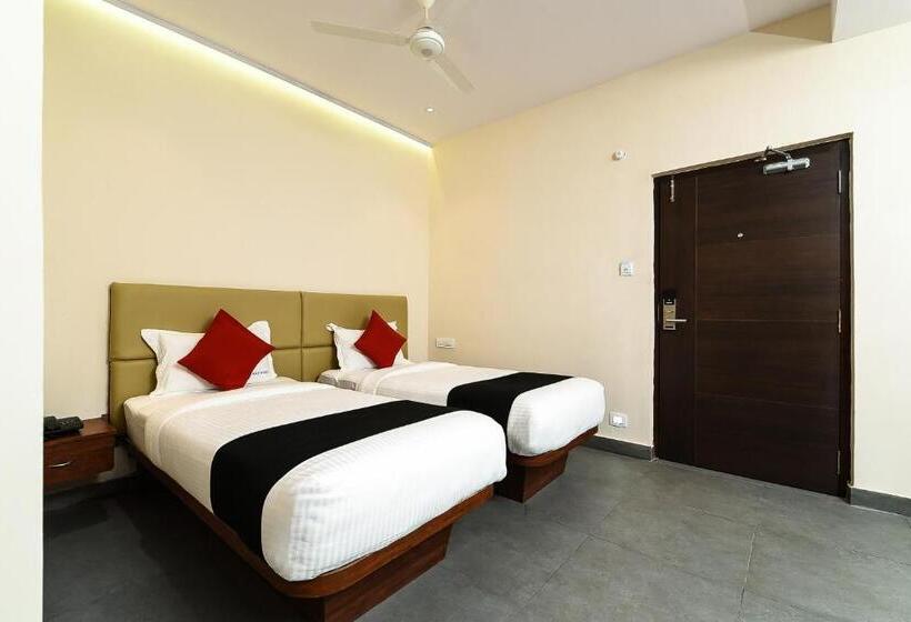 Трехместный Номер Deluxe, Super Capital O Siddartha Grand