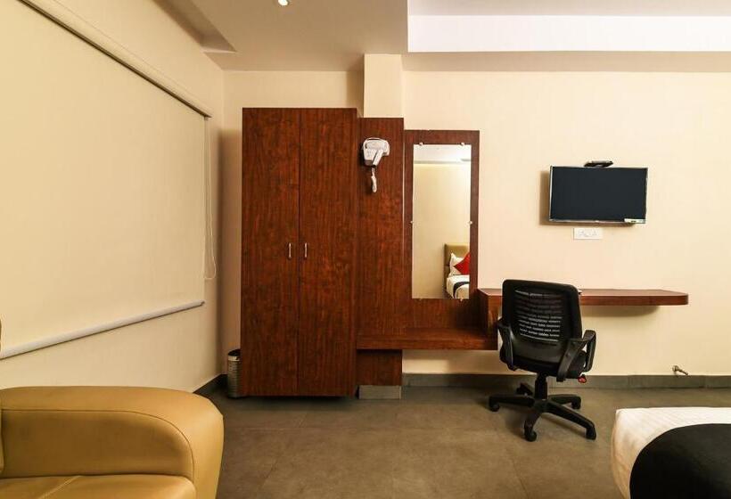 Трехместный Номер Deluxe, Super Capital O Siddartha Grand