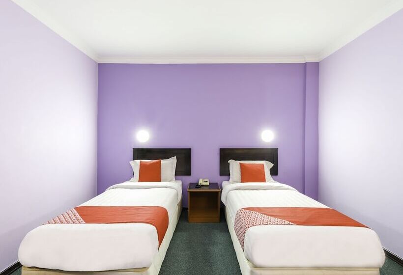 اتاق استاندارد, Oyo 472 Comfort Hotel 1