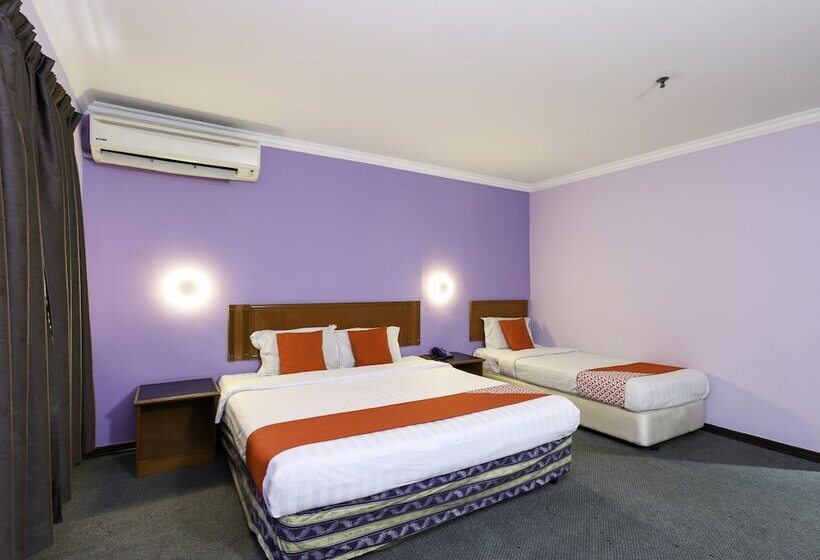 سوییت سوپریور, Oyo 472 Comfort Hotel 1