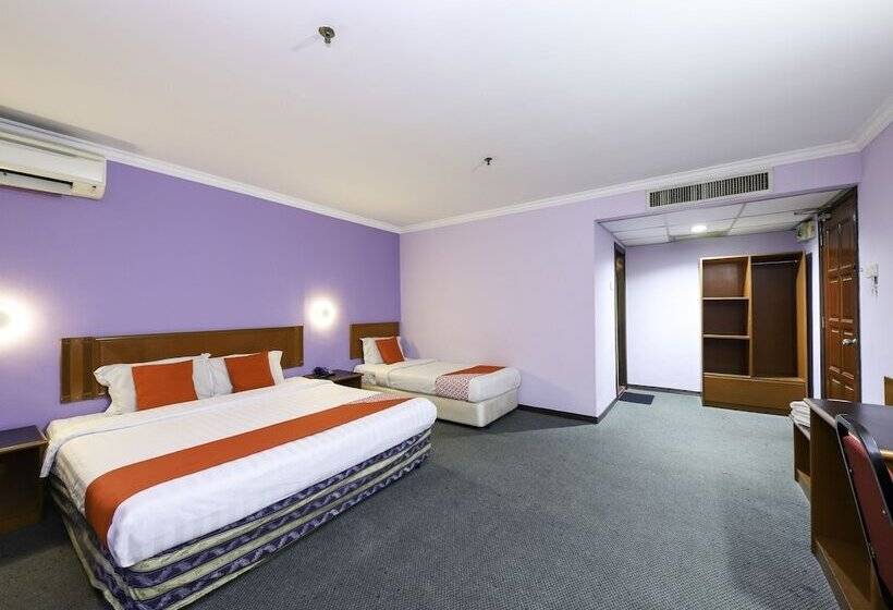 سوییت سوپریور, Oyo 472 Comfort Hotel 1