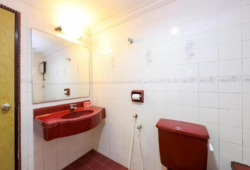 سوییت سوپریور, Oyo 472 Comfort Hotel 1