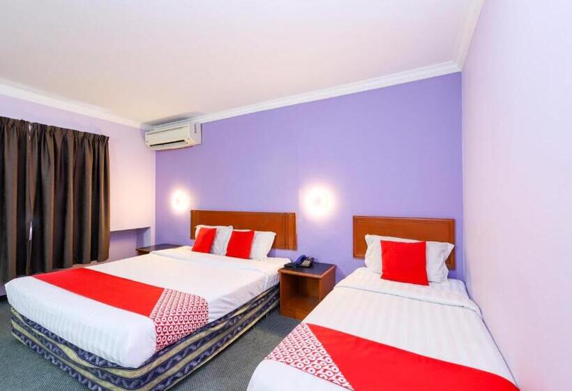 سوییت سوپریور, Oyo 472 Comfort Hotel 1