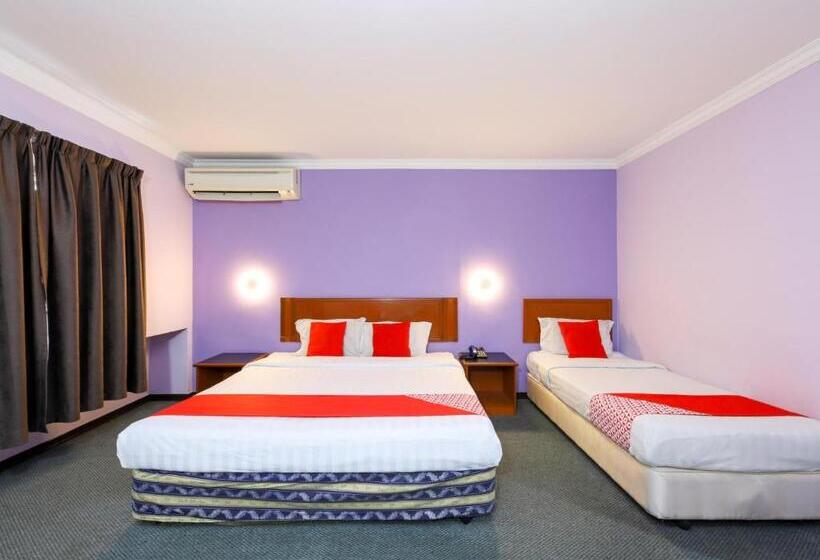 سوییت سوپریور, Oyo 472 Comfort Hotel 1