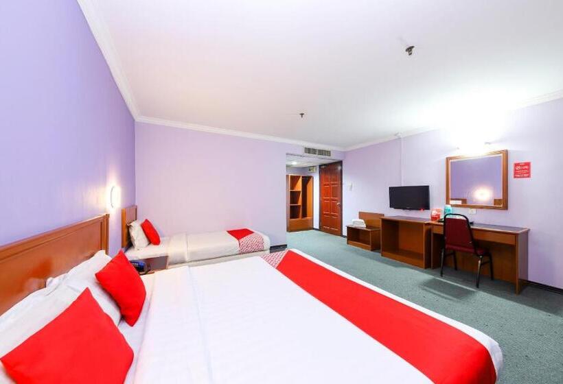 سوییت سوپریور, Oyo 472 Comfort Hotel 1