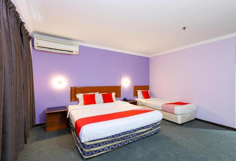 سوییت سوپریور, Oyo 472 Comfort Hotel 1