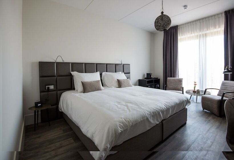 Номер Стандарт с Террасой, Fruitpark Hotel & Spa