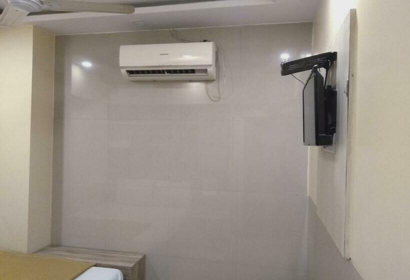 Номер Стандарт, Soni Punjab Guest House