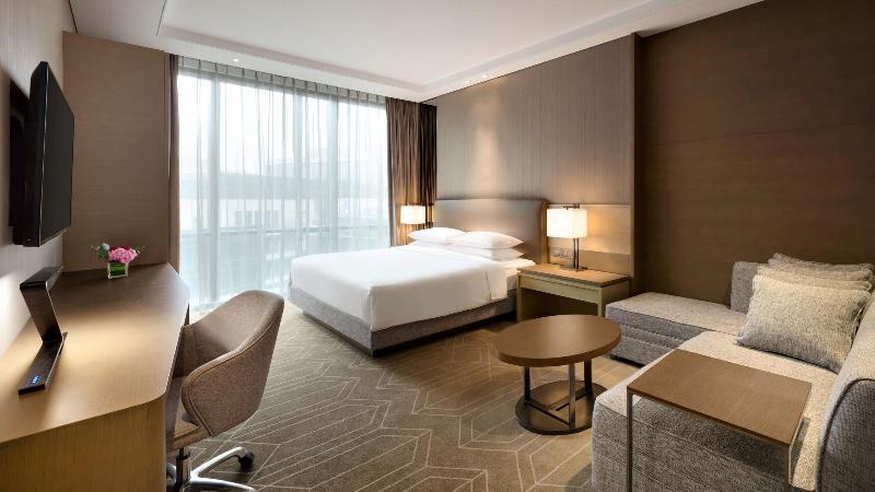 스탠다드 룸 킹사이즈 침대, Hyatt Place Shanghai Hongqiao Cbd