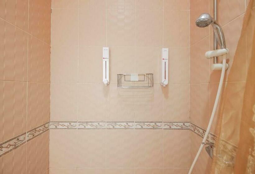 Номер Стандарт, Reddoorz @ Permata Sari Karawaci