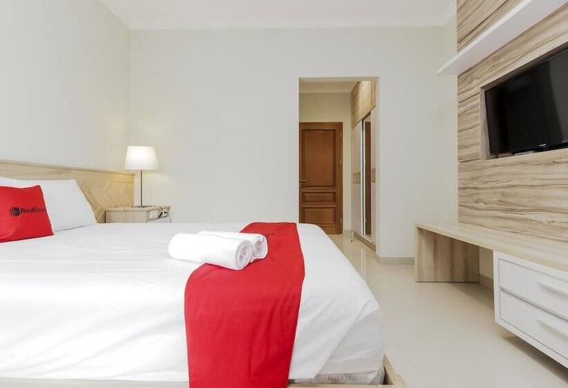 Номер Стандарт, Reddoorz Premium Near Ragunan Zoo 2