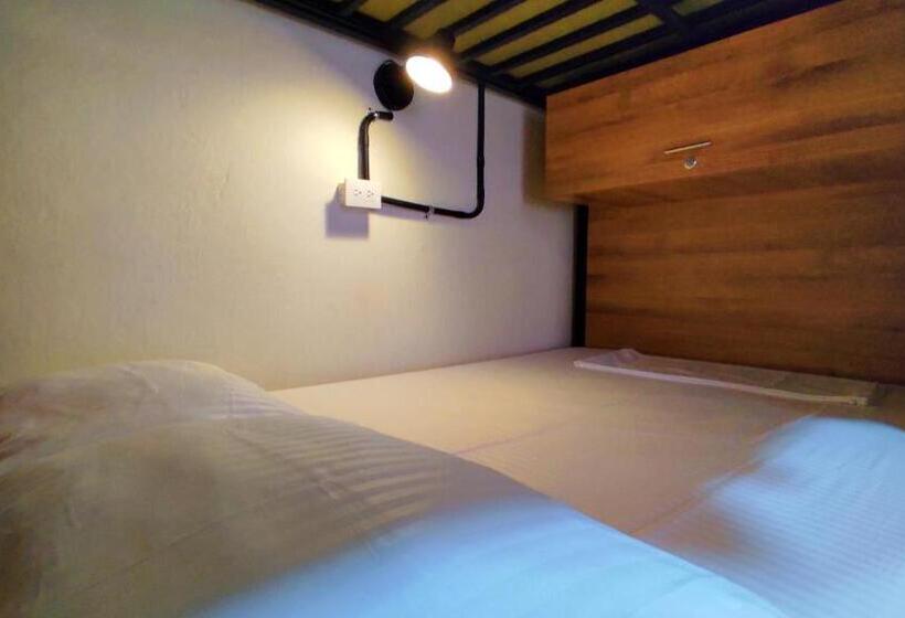 Семейный Номер Совместный Санузел, Hostel Trip Monkey San Gil