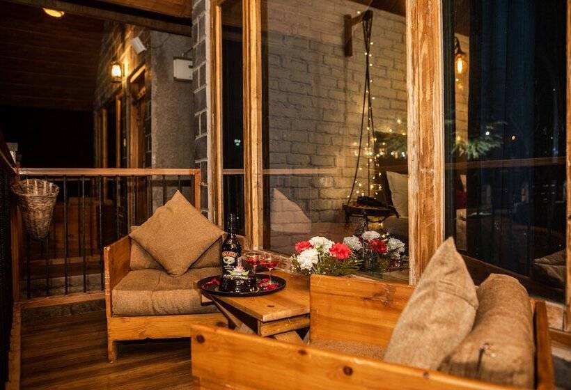 シャレー1寝室, Winterfell The Stay, Unique River Front Resort