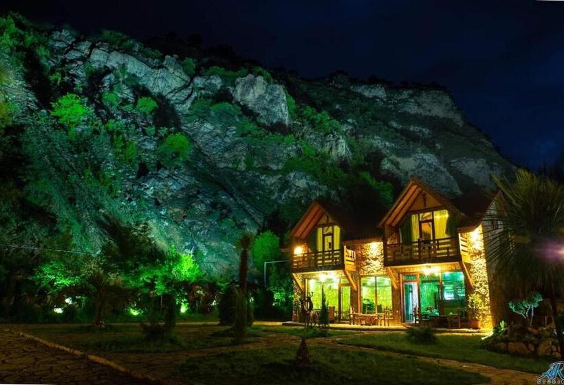 Люкс с Балконом, Getahovit Resort