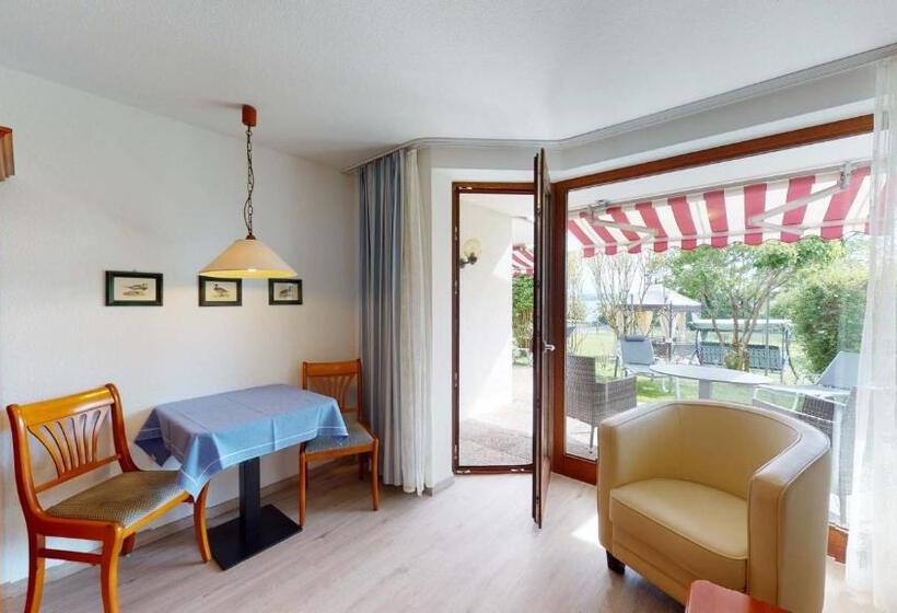 Апартаменты 1 Спальня с Террасой, Seepark Appartements