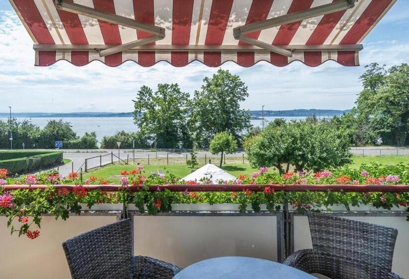 1 Bedroom Apartment Lake View, Seepark Appartements