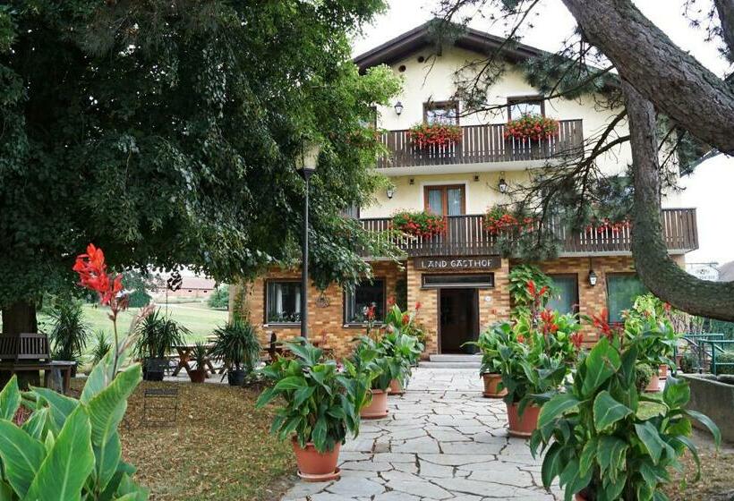 Номер Стандарт, Landgasthof Henghuber