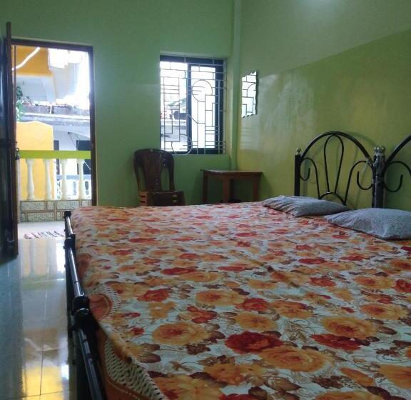 经典四人房间, Luiza Guest House
