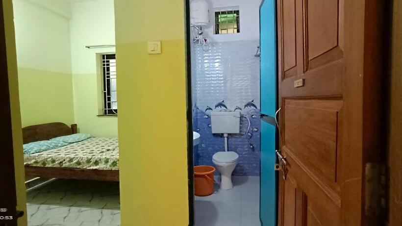 标准间, Luiza Guest House