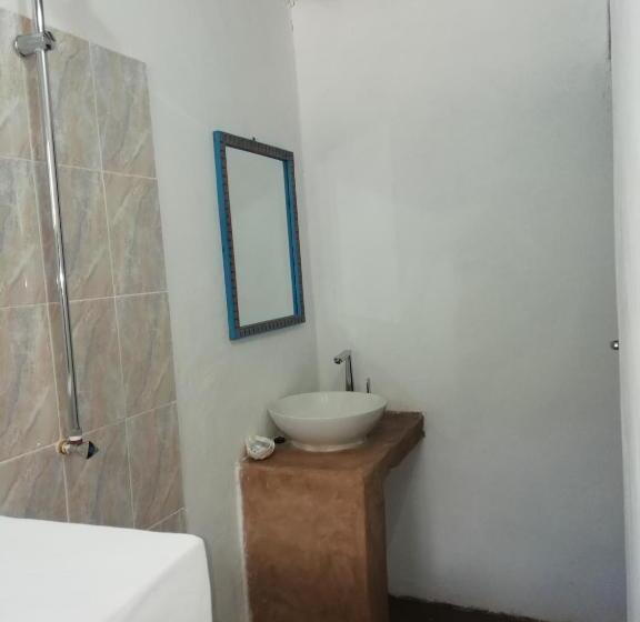 اتاق استاندارد, Sunny House Paje Ii