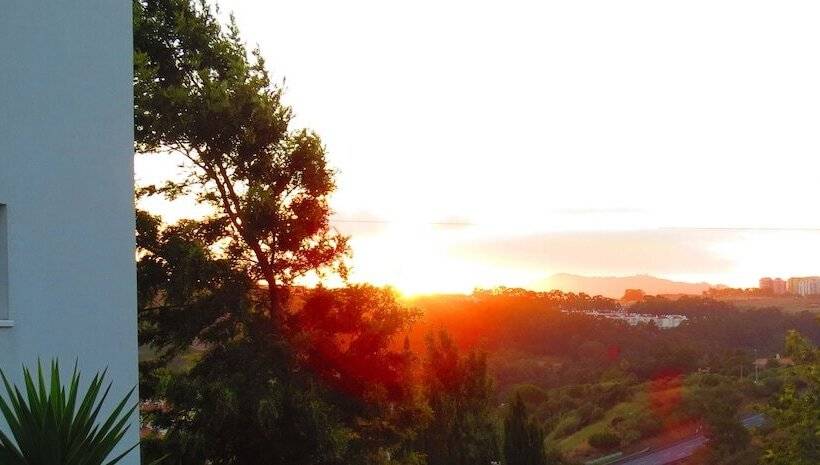 Номер Superior Вид на Горы, Hilltop Oasis Lisboa Oeiras
