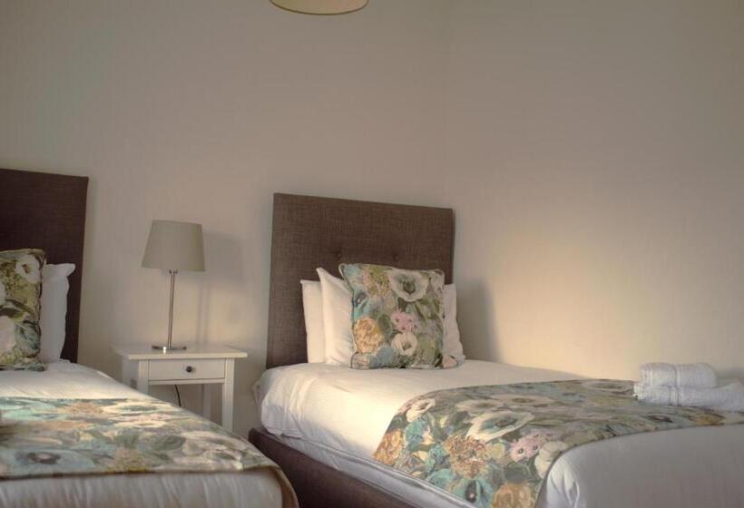 스탠다드 룸, Tom Dick And Harriet S Accommodation